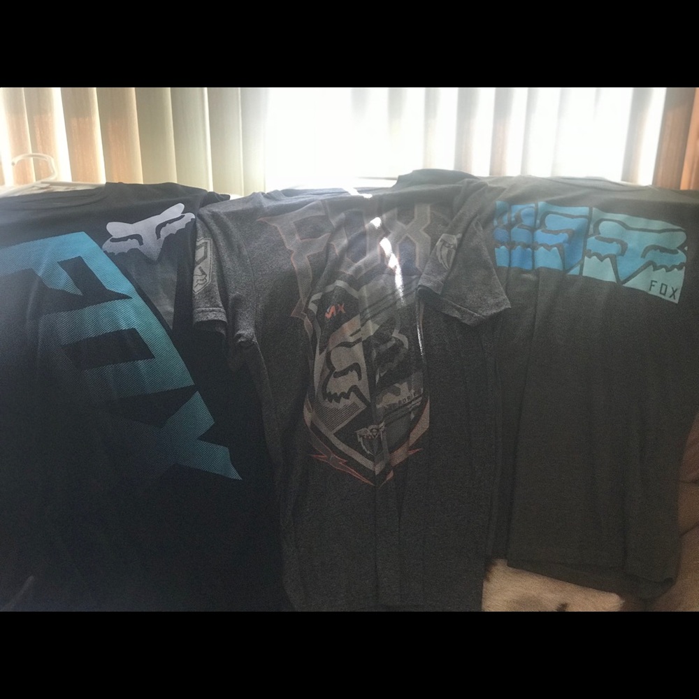 (3) Fox Racing short sleeve shirts